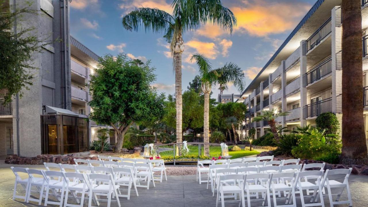 Holiday Inn And Suites Phoenix Airport North By Ihg Kültér fotó