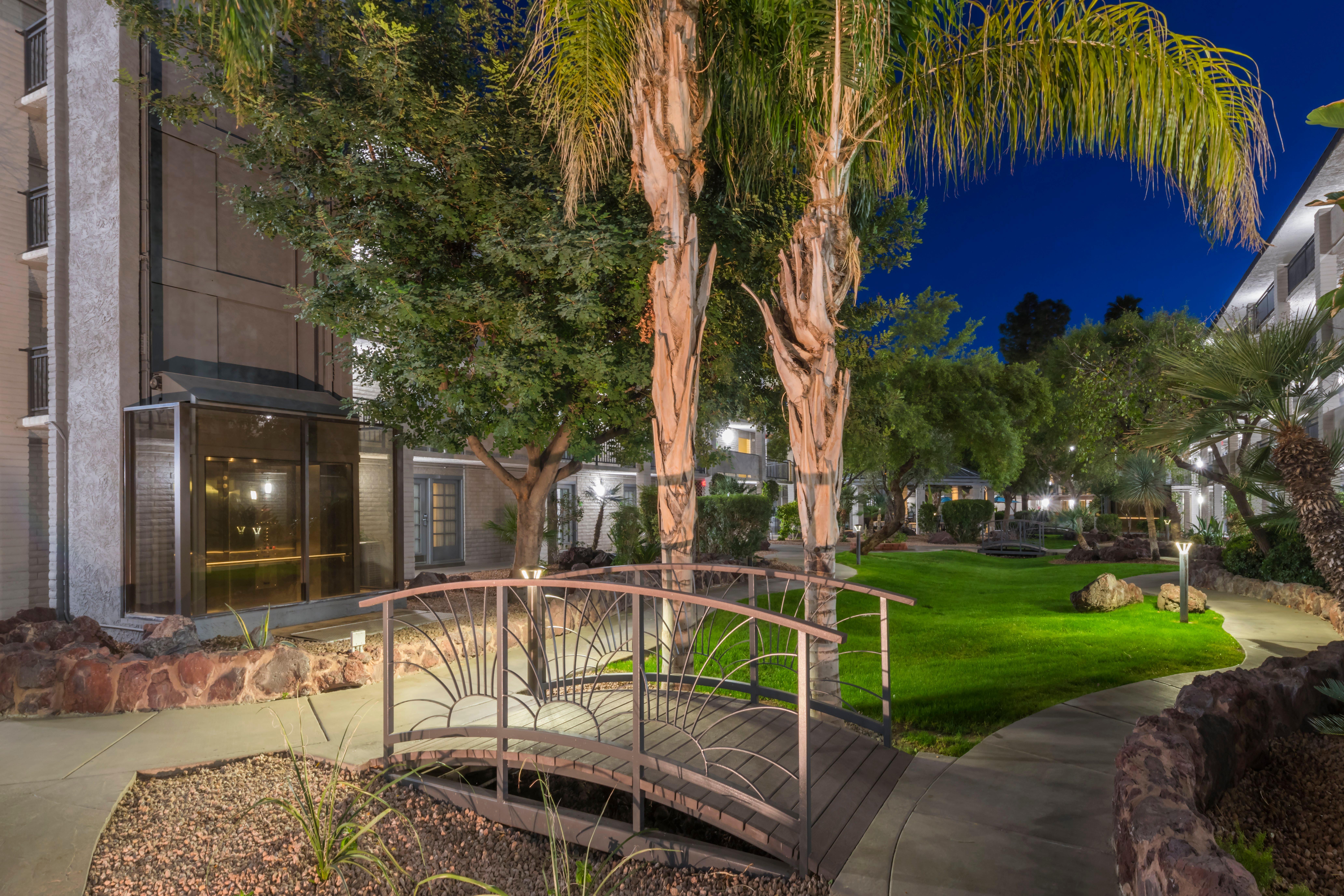 Holiday Inn And Suites Phoenix Airport North By Ihg Kültér fotó
